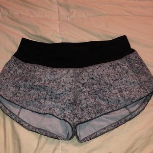 Size 2 lulu lemon shorts